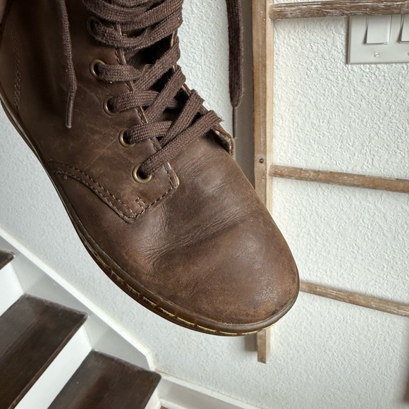 Dr. Martens Womens Brown Stratford Leather Foldover Leopard Print Boots Size 6 - Picture 7 of 9